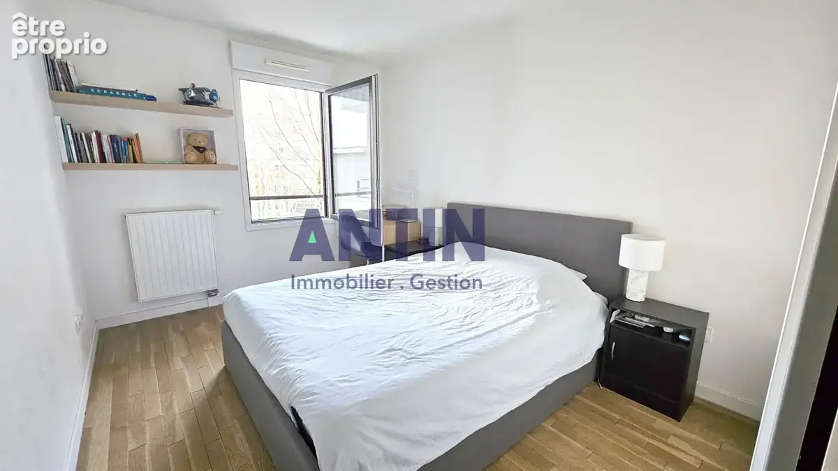 Beau 2 pièces 50 m² avec balcon et parking  BOIS-COLOMBES - Parc des Bruyères- Résidence récente - photo 10