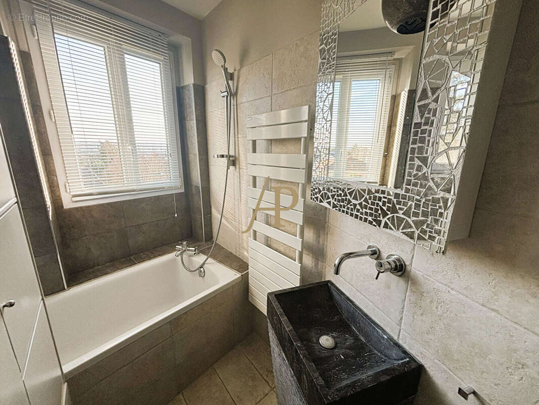 Appartement à SAINT-GERMAIN-EN-LAYE