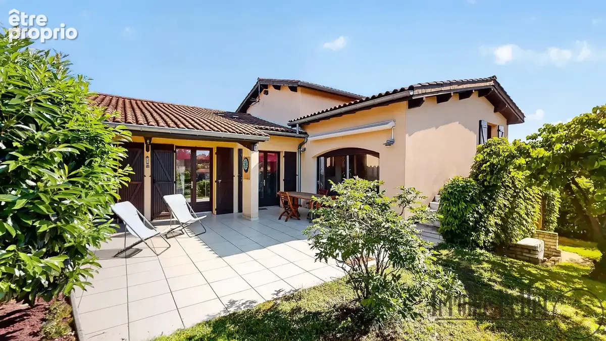 TERNAY   Maison familiale avec piscine chauffée et vue dégagée entre Lyon et Vienne - photo 3