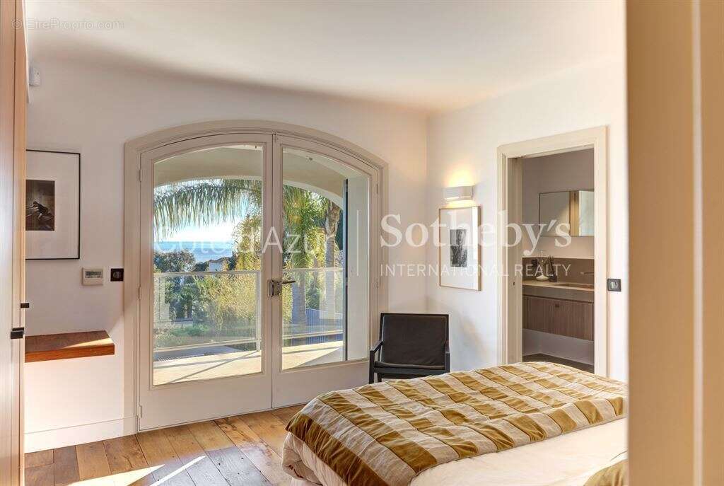 Maison à CANNES