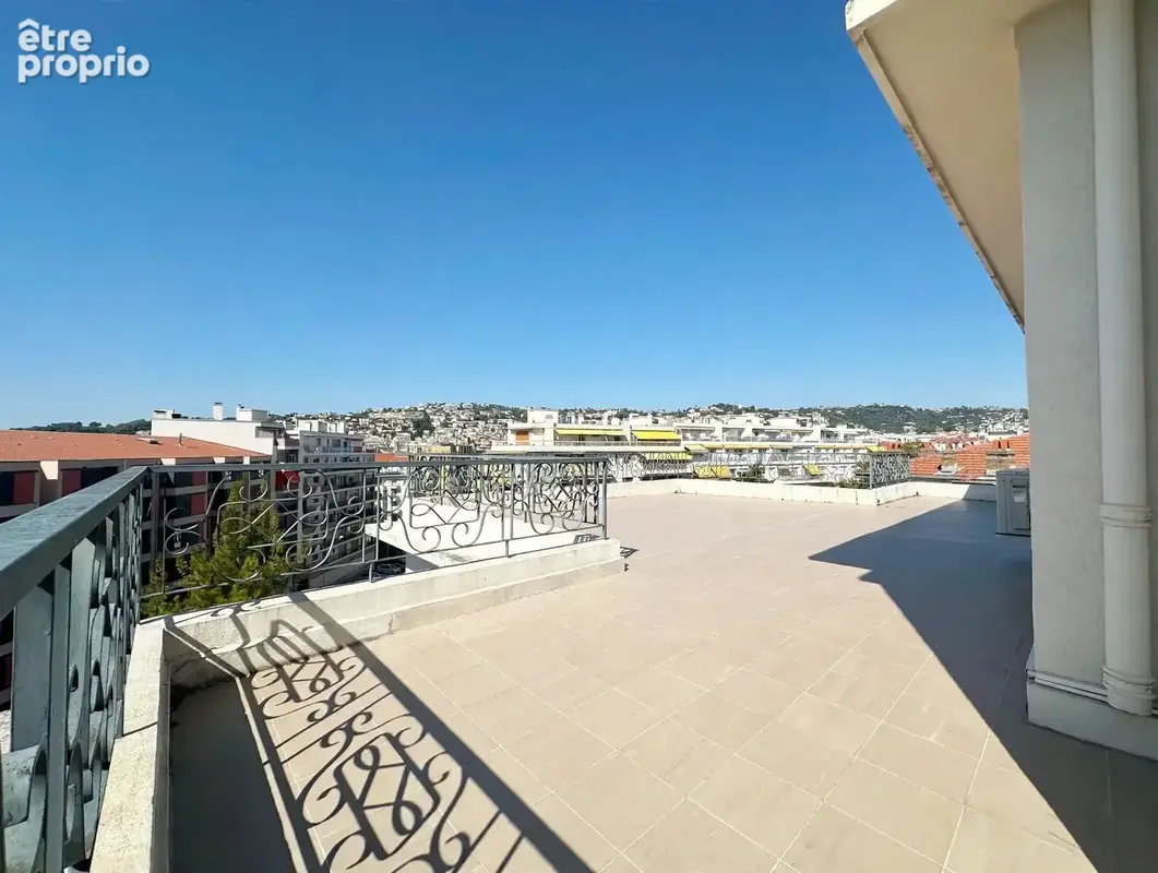 Libération/Bas Cimiez Spacieux appartement Villa 5 pièces avec terrasse à Libération - photo 4