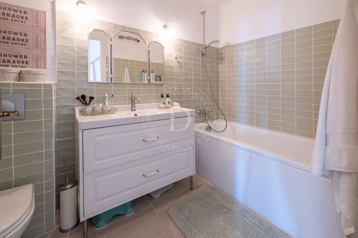 Maison à ROQUEBRUNE-CAP-MARTIN