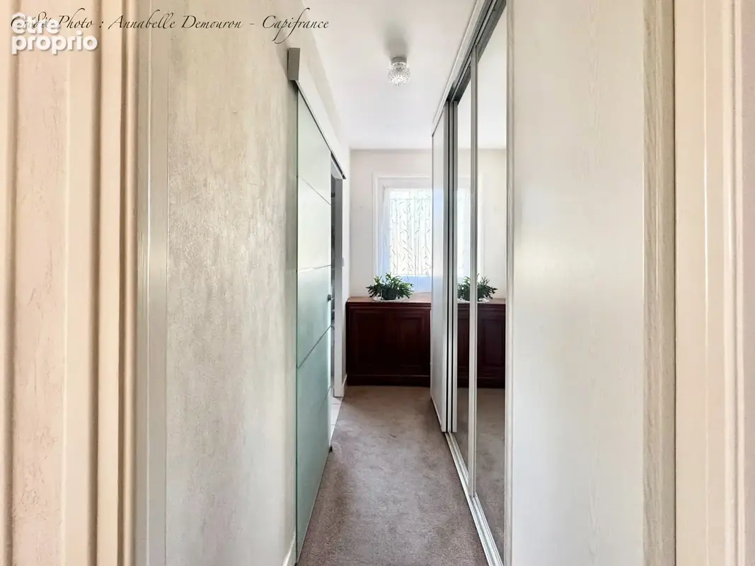 MOZAC – Maison de plain-pied 3 chambres/bureau – PISCINE – TERRAIN divisible de 2324 M² – Garages - photo 17