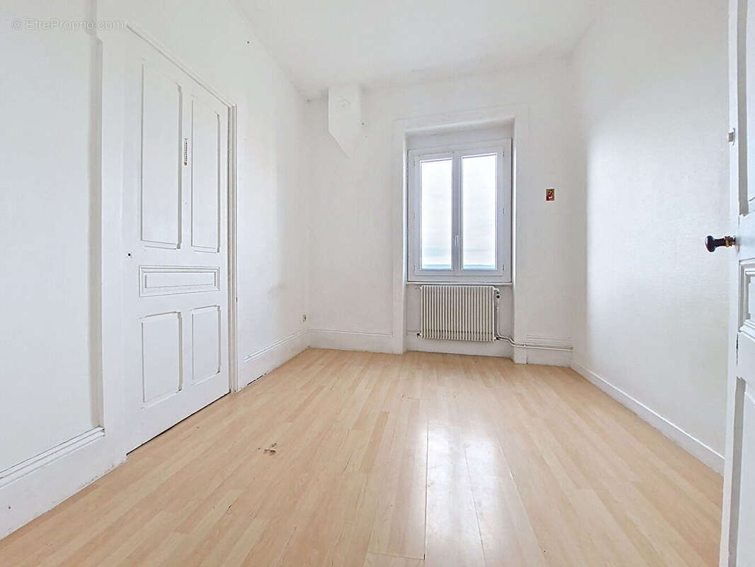 Appartement à SAINT-GALMIER