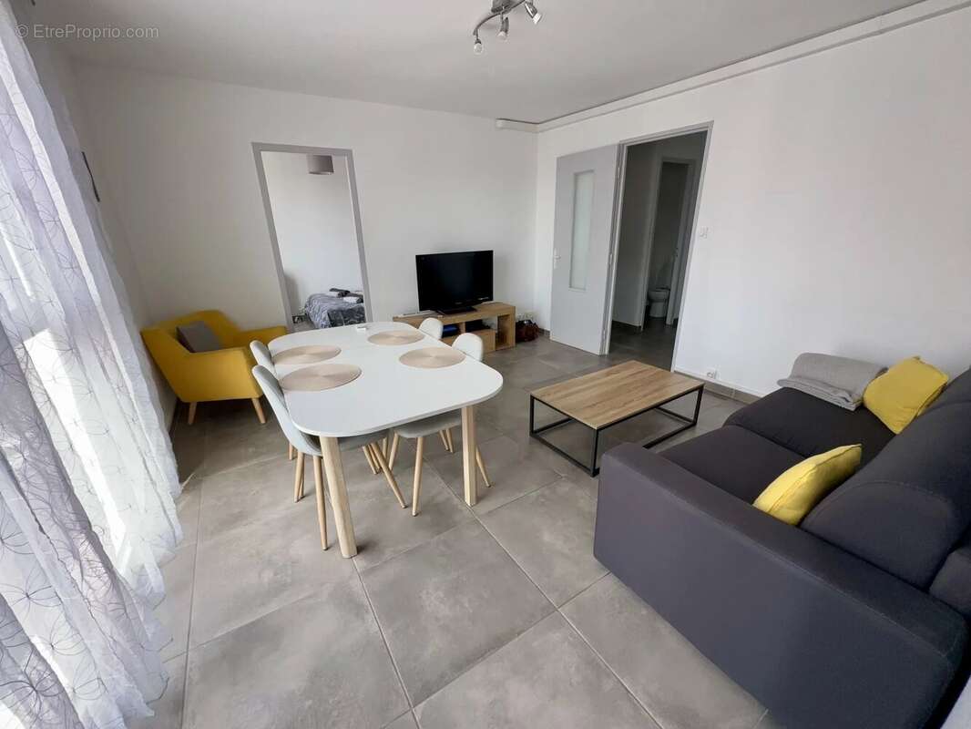Appartement F4 rénové et meublé, 4 Ieme e dernier étage, cabe - photo 8