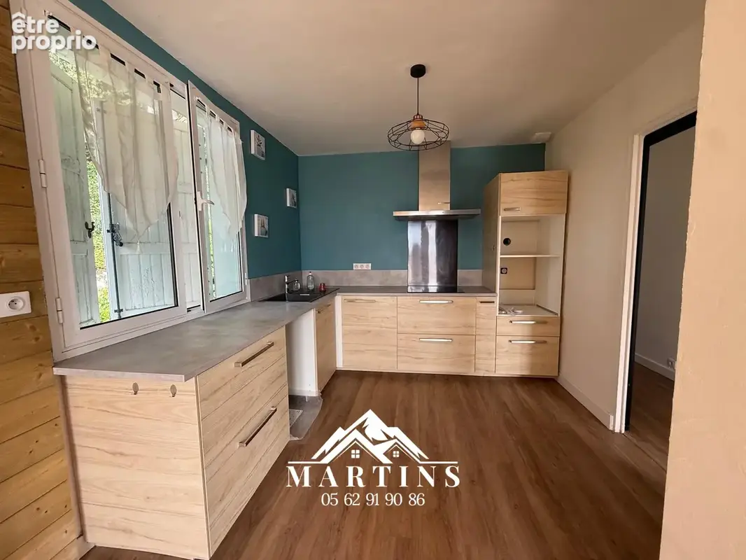 EXCLUSIVITE / ARGELES-GAZOST - Appartement rénové de type 3 avec vue dégagée, balcon et grand cellier. - photo 5