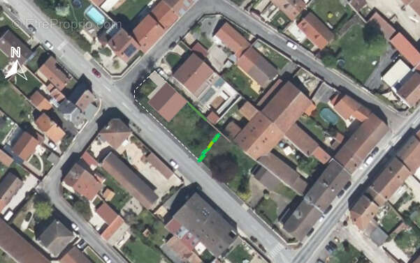 Terrain à BEINE-NAUROY