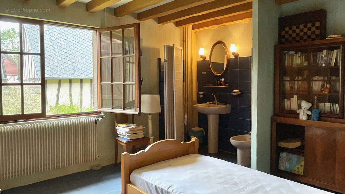 Maison de village avec bord de rivière - photo 9