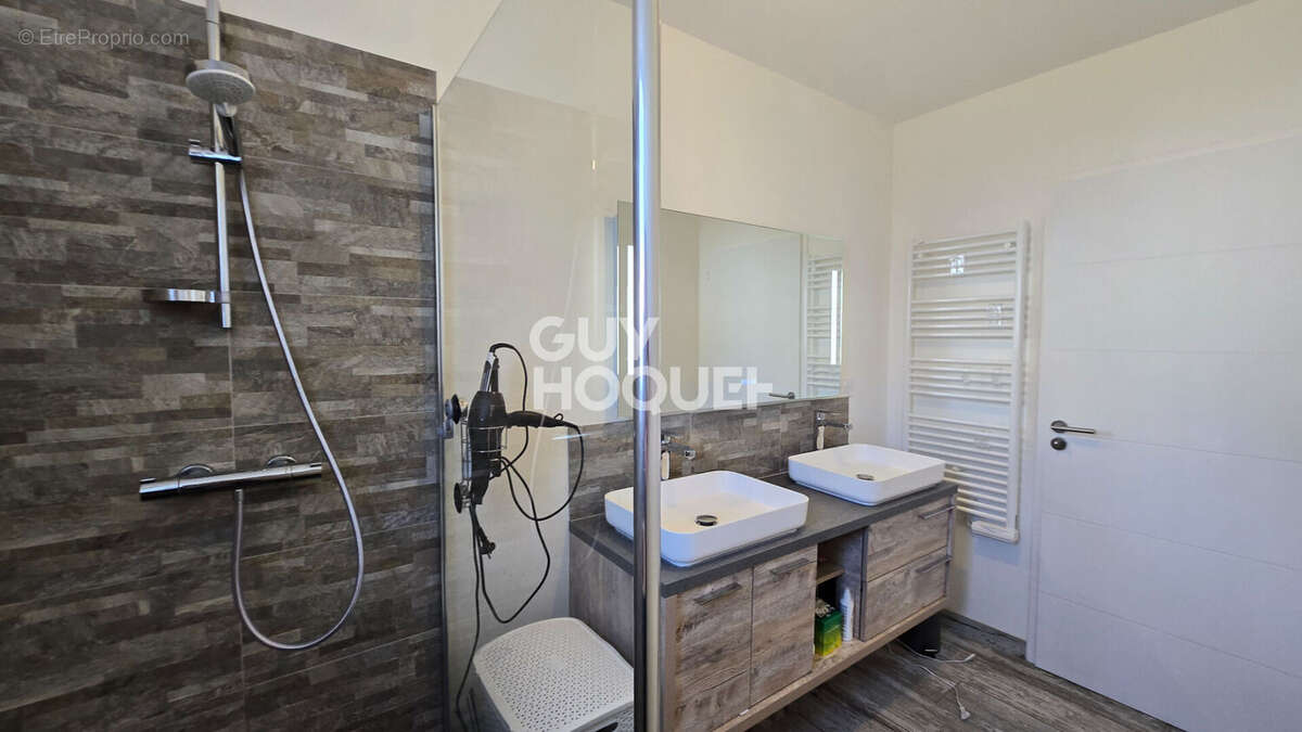 Maison à SAINT-HILAIRE-DE-RIEZ