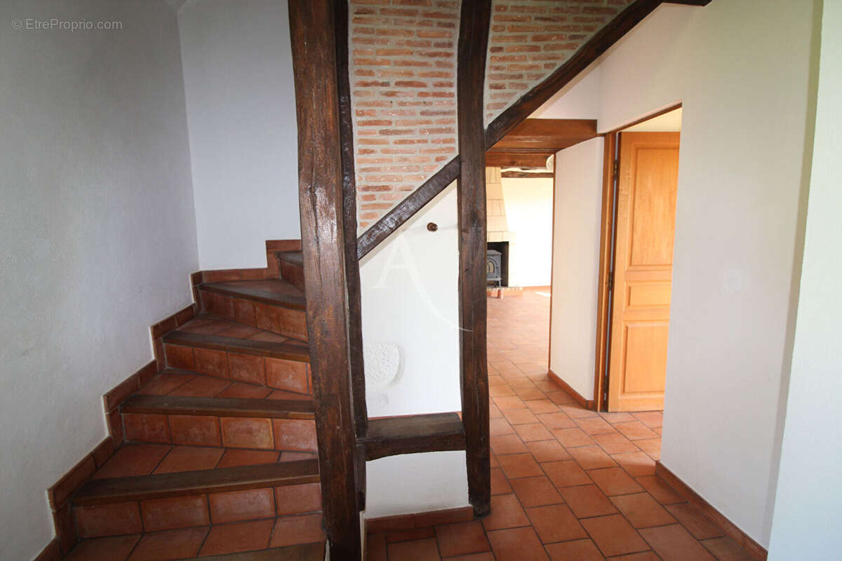 Maison à REIGNAC-SUR-INDRE