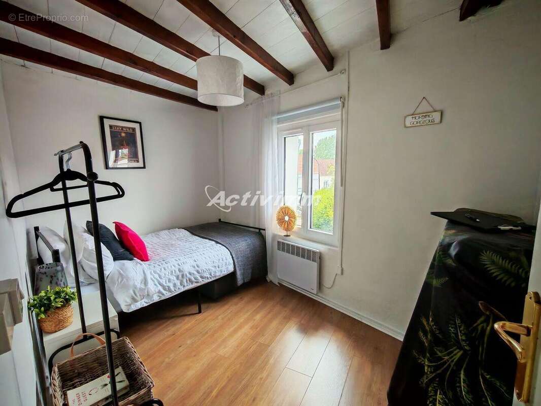 4302 4 - Maison à NEUVILLE-SOUS-MONTREUIL