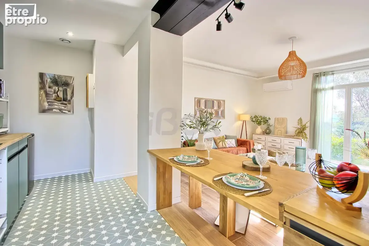 Le Revest les Eaux Villa T4 vue dégagée - photo 10