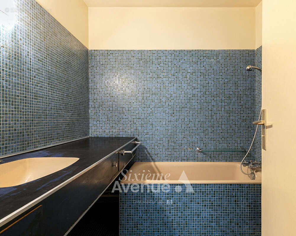 Appartement à PARIS-4E