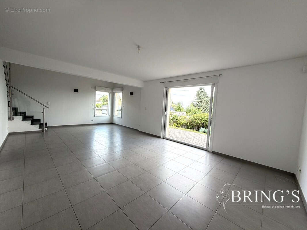 Maison 121 m² à Thionville  - photo 4