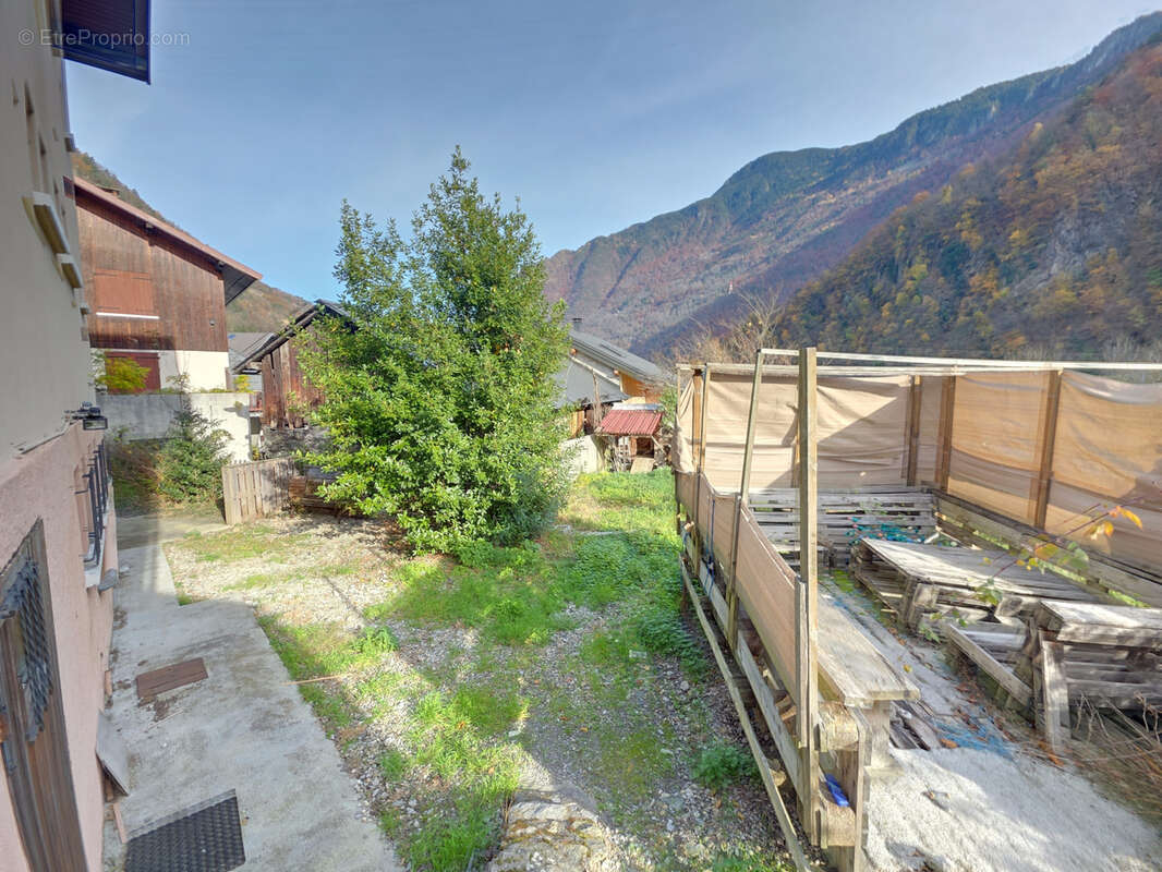 Maison à LA LECHERE