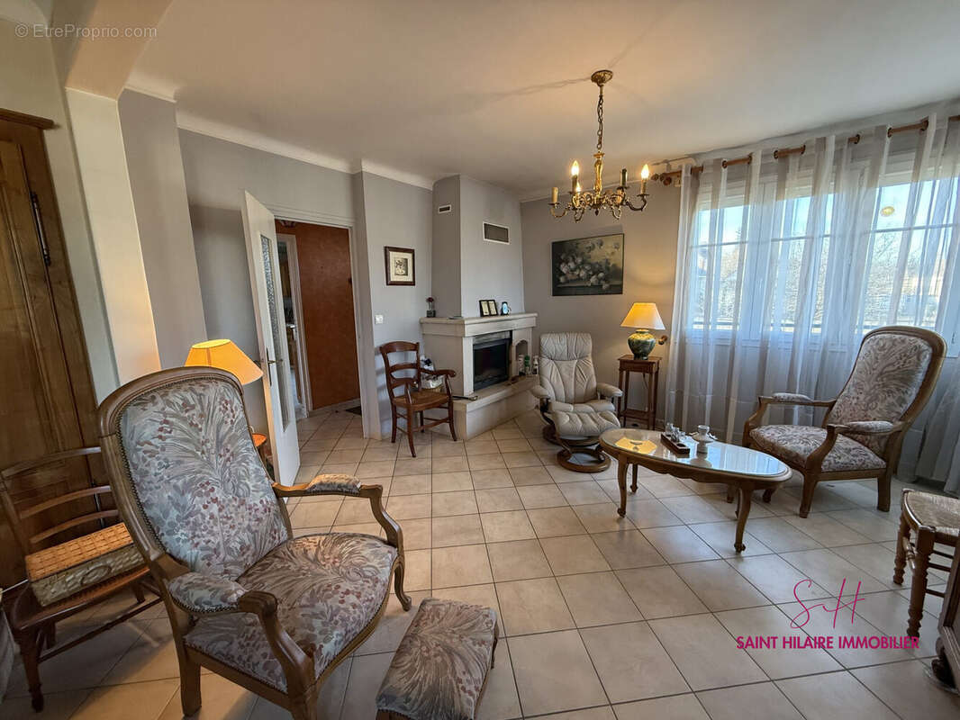 Maison à SAINT-HILAIRE-SAINT-MESMIN