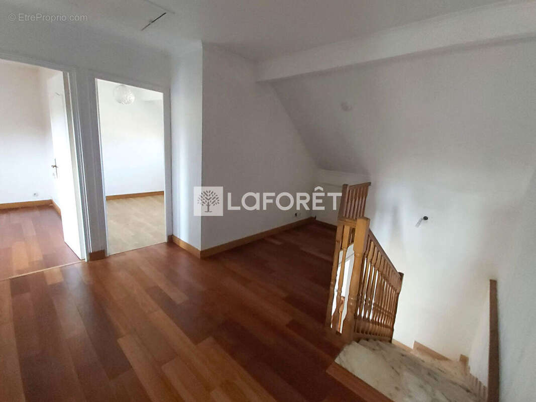 Maison à VILLEMOMBLE