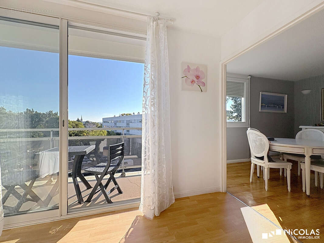 Appartement à BORDEAUX