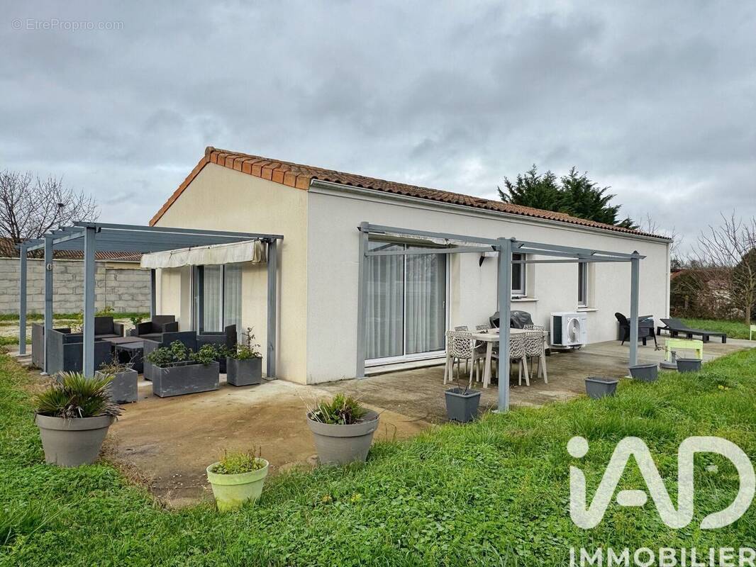 Photo 1 - Maison à MANSLE