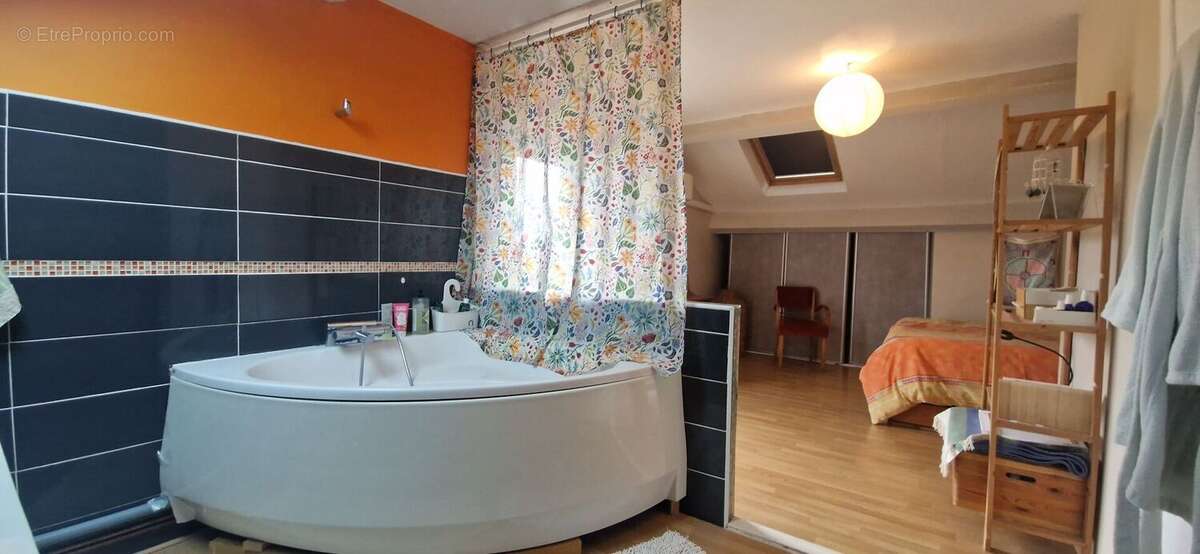 BOUSSENS proche maison de 130 m² avec gite et dépendance sur 980 m² de terrain clos - photo 18