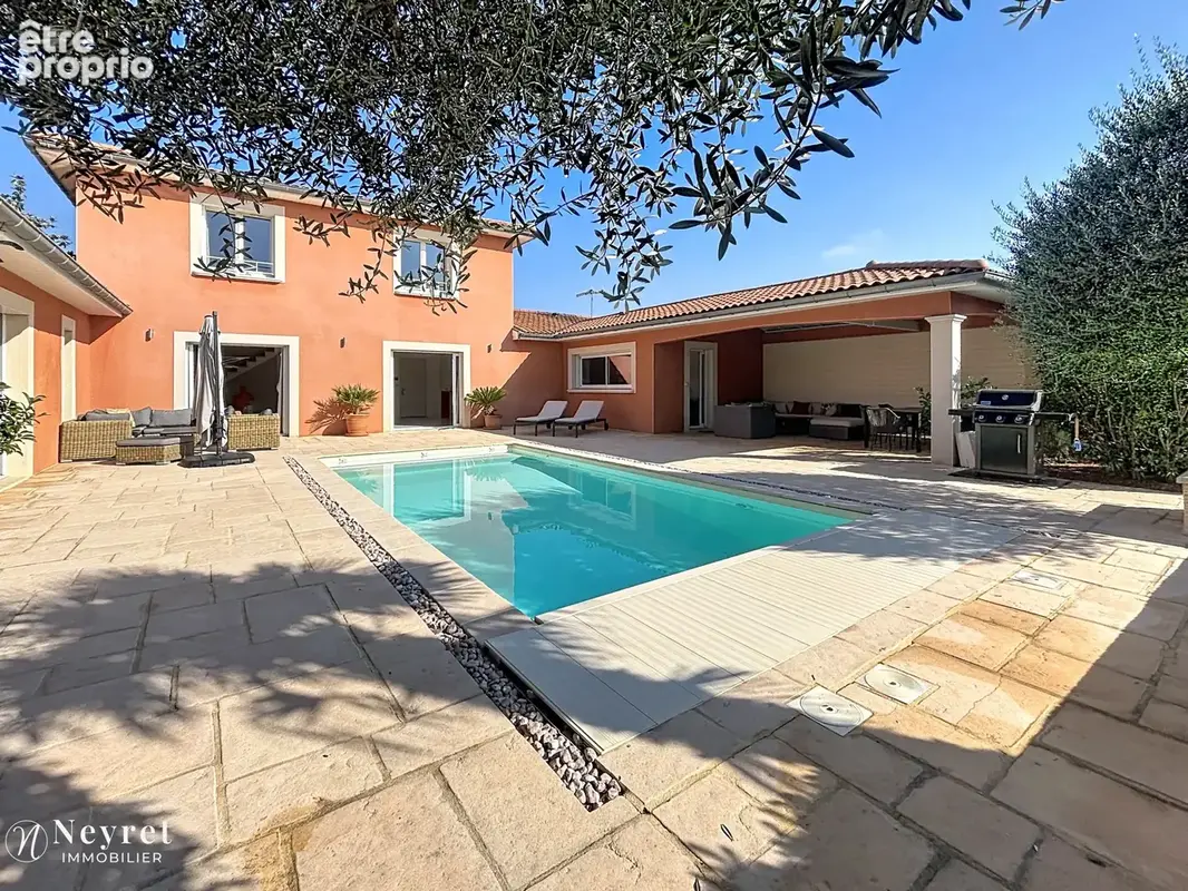 RARE - CHARLY - Maison familiale 5 Chambres de 201 m2 avec piscine chauffée   Charly, Lotissement Tabéllio - photo 2