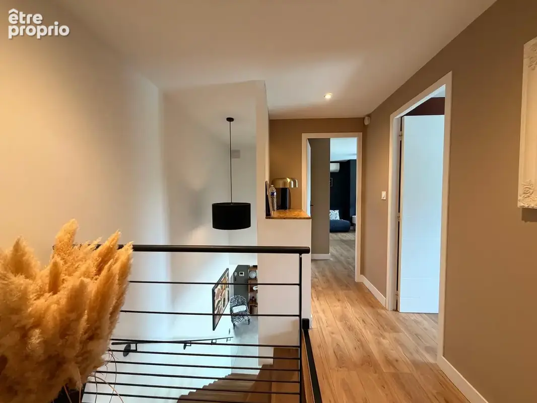 NIMES EAU BOUILLIE/PLANETTE Villa d'exception de 220 m2 avec jardin et piscine à débordement - photo 19