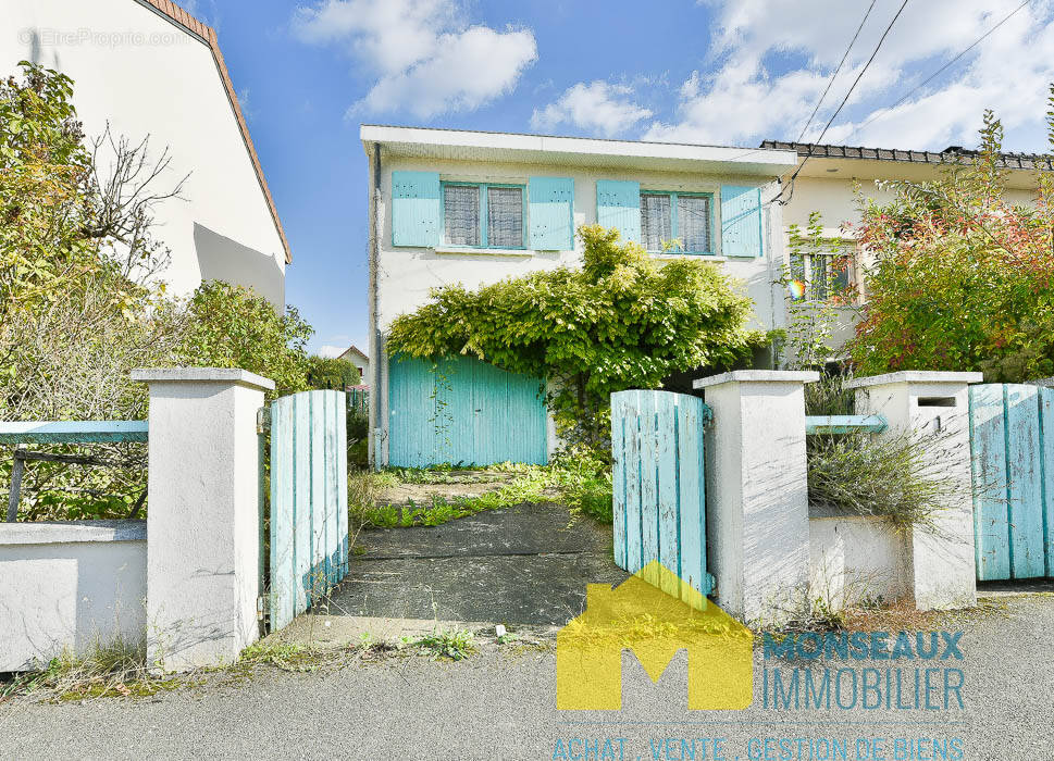 Maison à EPINAY-SUR-ORGE