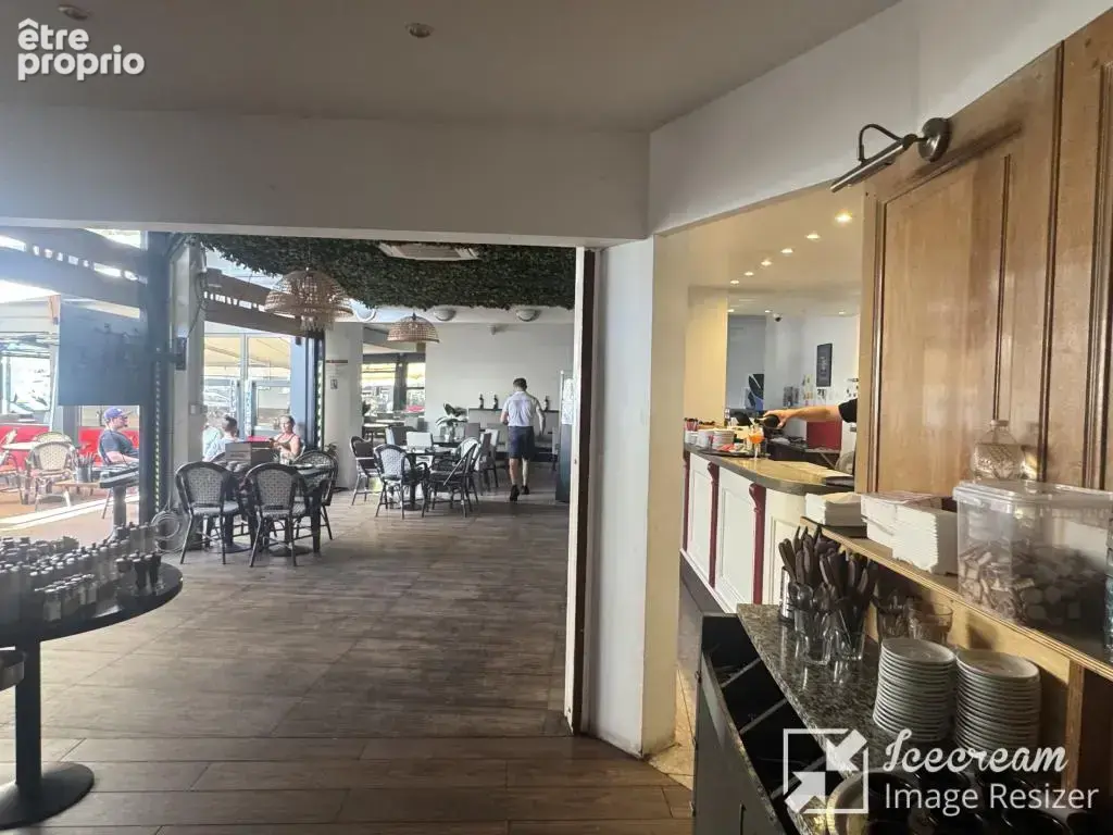 Vend restaurant brasserie 220m2 marina baie des anges - photo 20