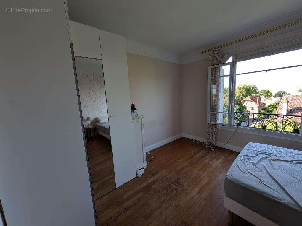 Appartement à ENGHIEN-LES-BAINS