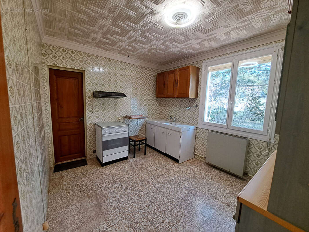 Maison à MALAUCENE