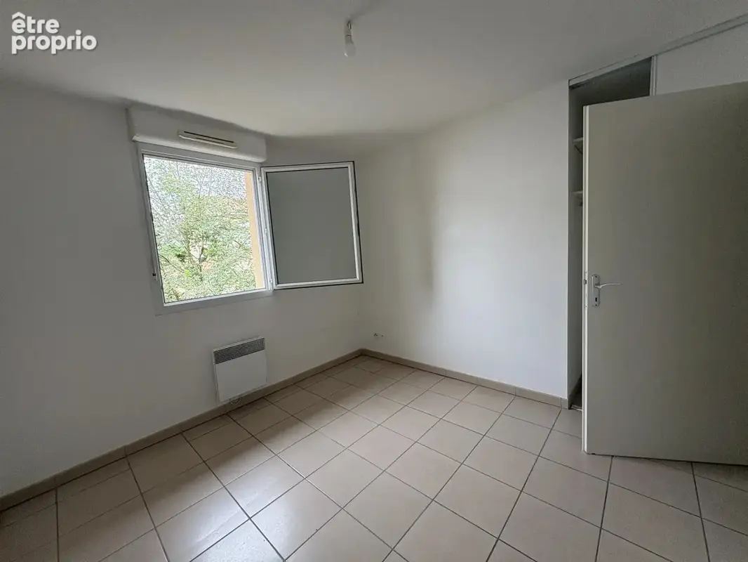 La salvetat saint gilles - appartement  t2 - photo 5