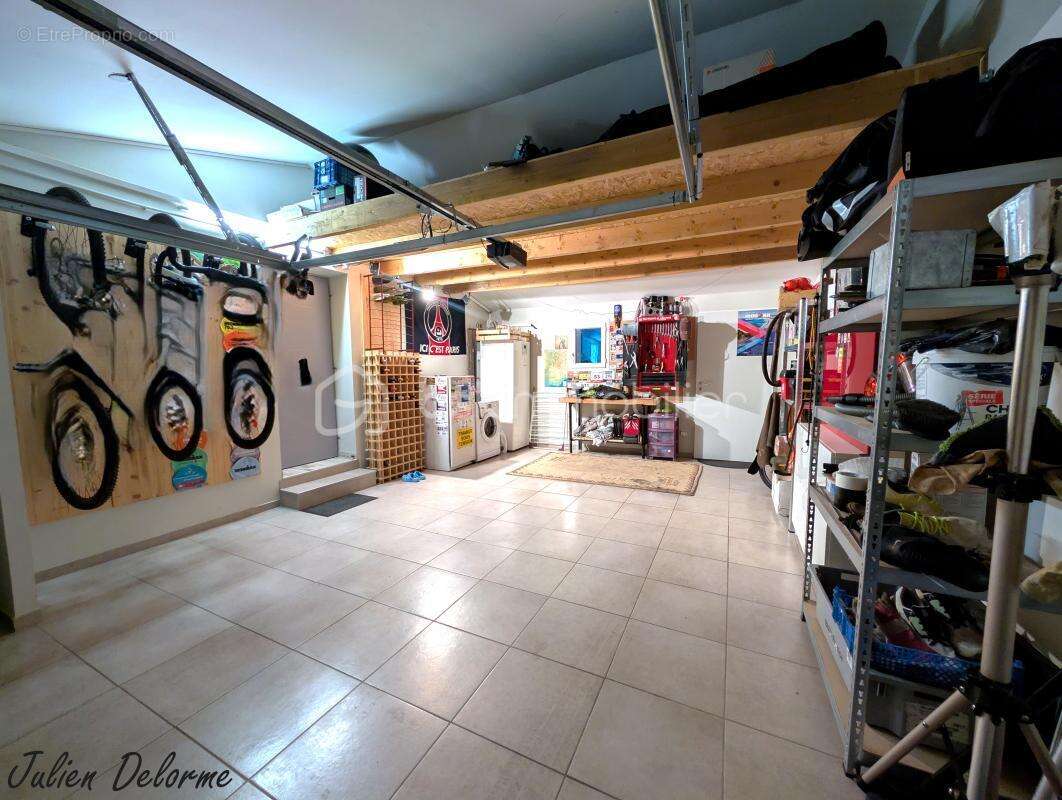 Maison à PIERRELATTE