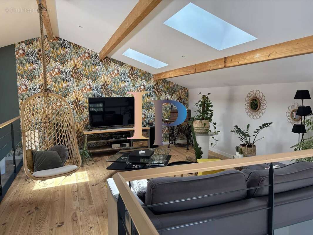 Maison à CHARLIEU
