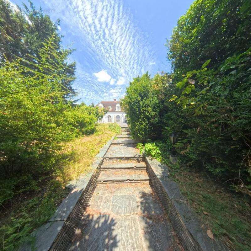 Maison à NOGENT-SUR-MARNE