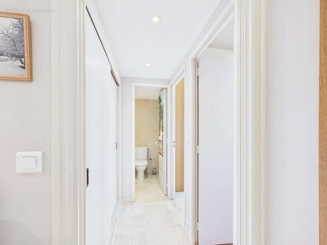 À vendre – Superbe 3 pièces de 78 m² en résidence recherchée - photo 13
