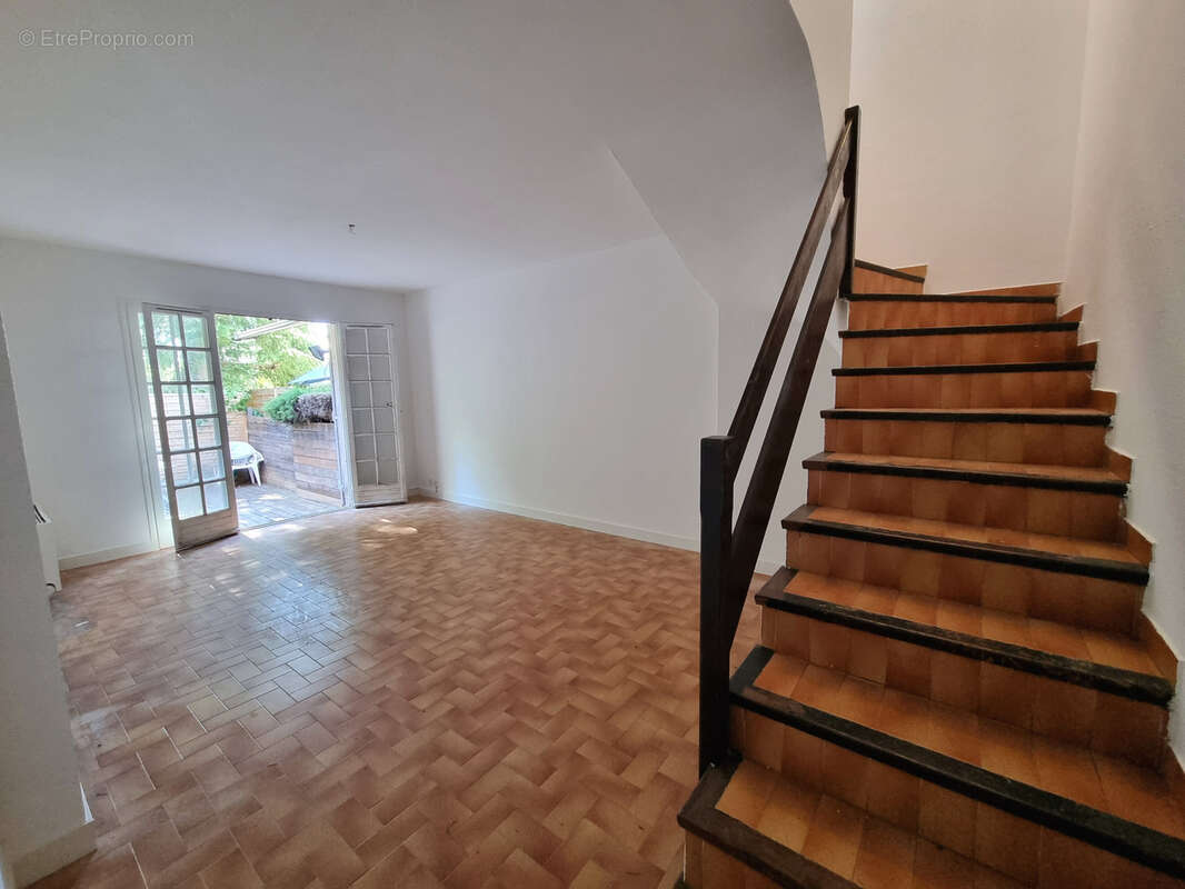 Maison à VILLENEUVE-LOUBET