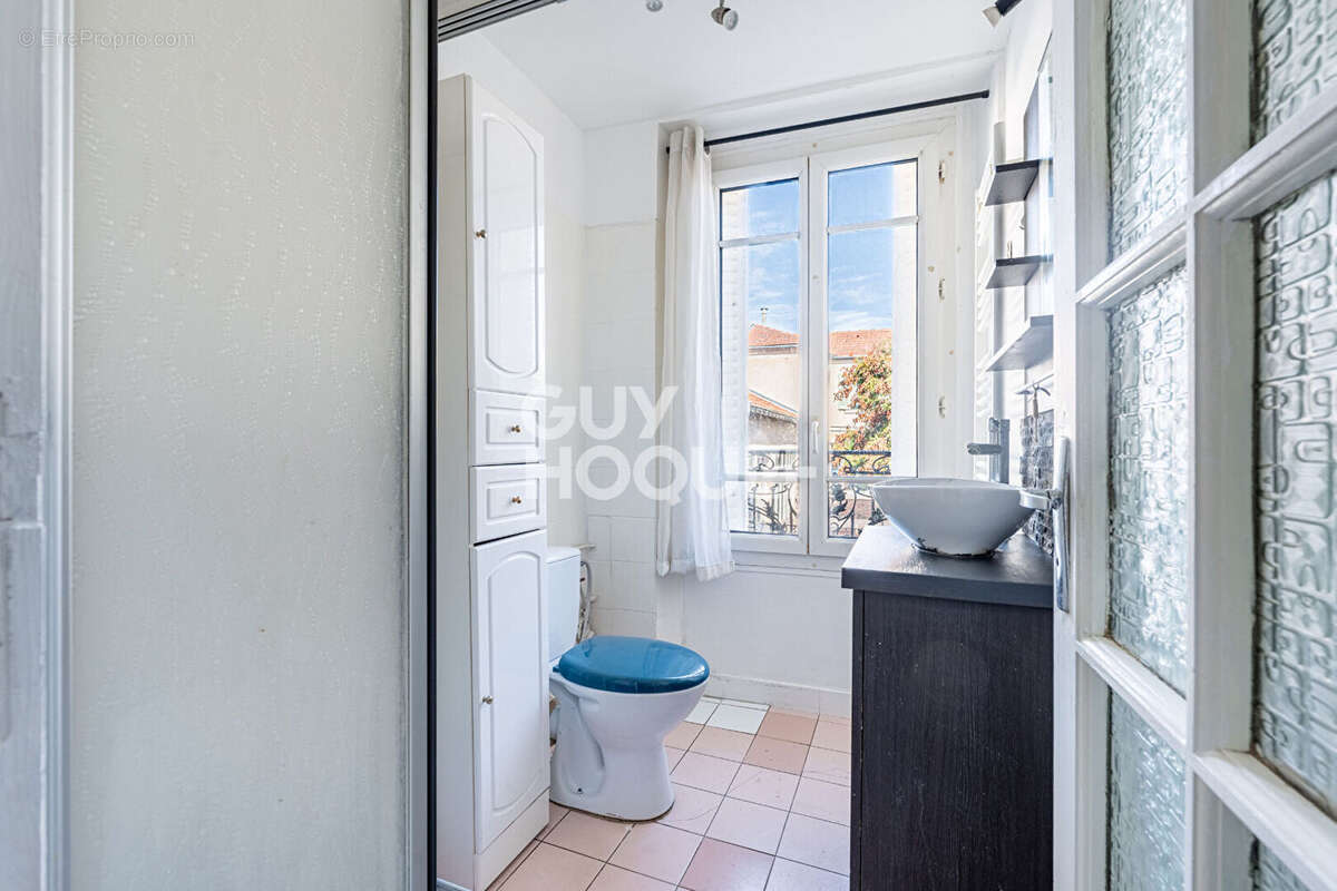 Appartement à GENNEVILLIERS