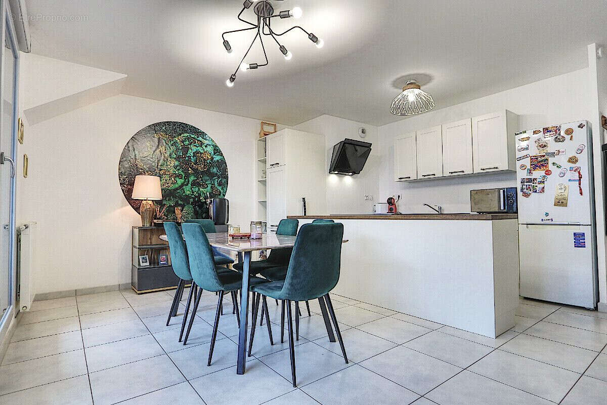 Séjour - Appartement à BONNEVILLE