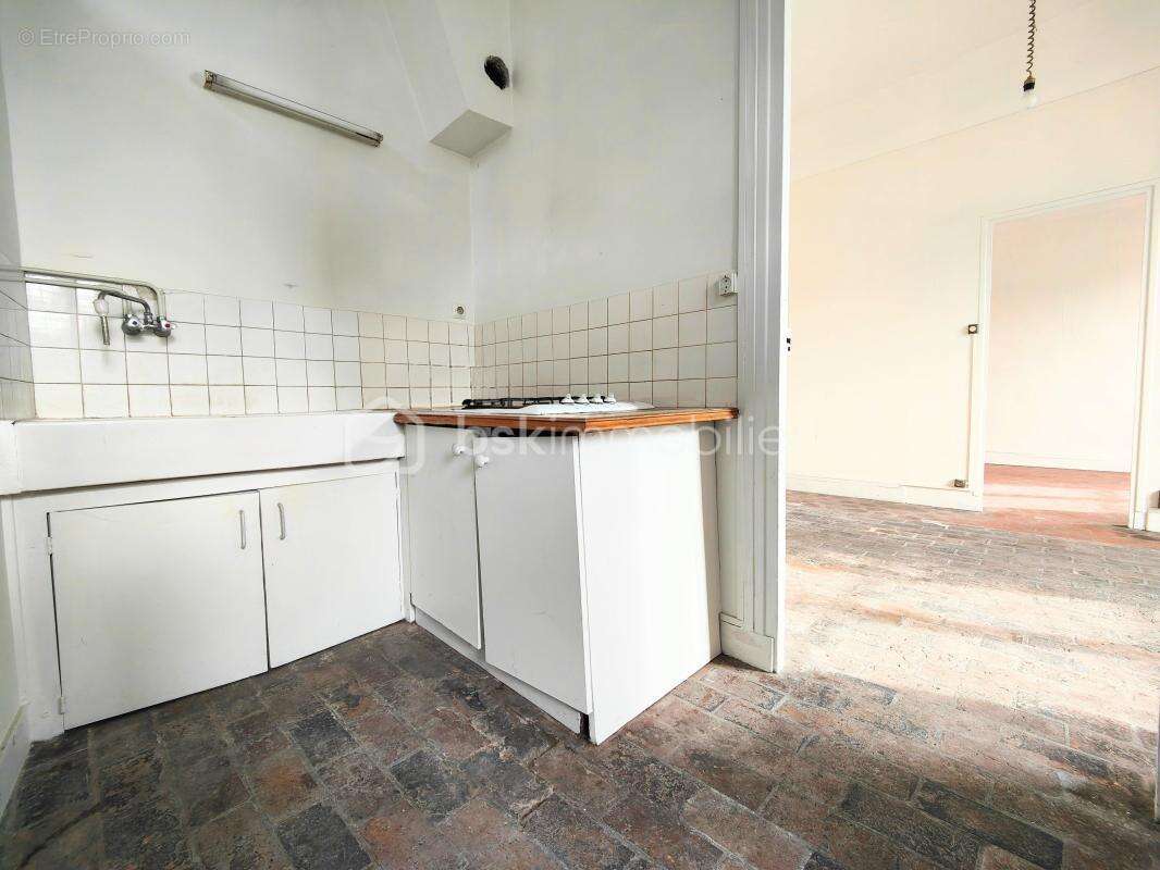Appartement à JOUARS-PONTCHARTRAIN