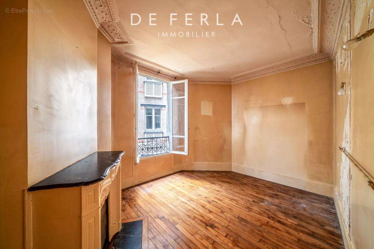 Appartement à PARIS-15E