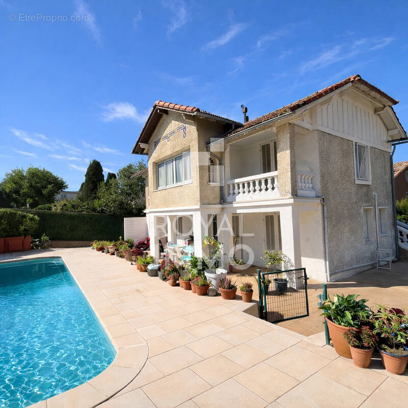 Maison à SANARY-SUR-MER