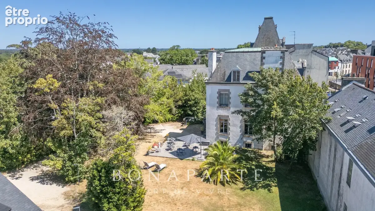 Auray hyper-centre – maison de maître xixe – 310 m² – 5 appartements – investissement locatif - photo 2