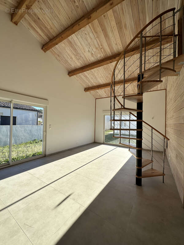 Maison à FERRALS-LES-CORBIERES