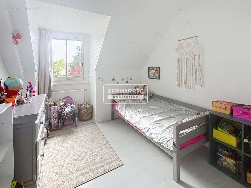 Maison à SAINT-ERBLON