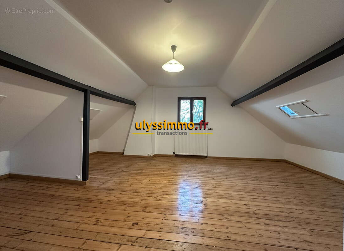 Maison 91 m² à Caix  - photo 8