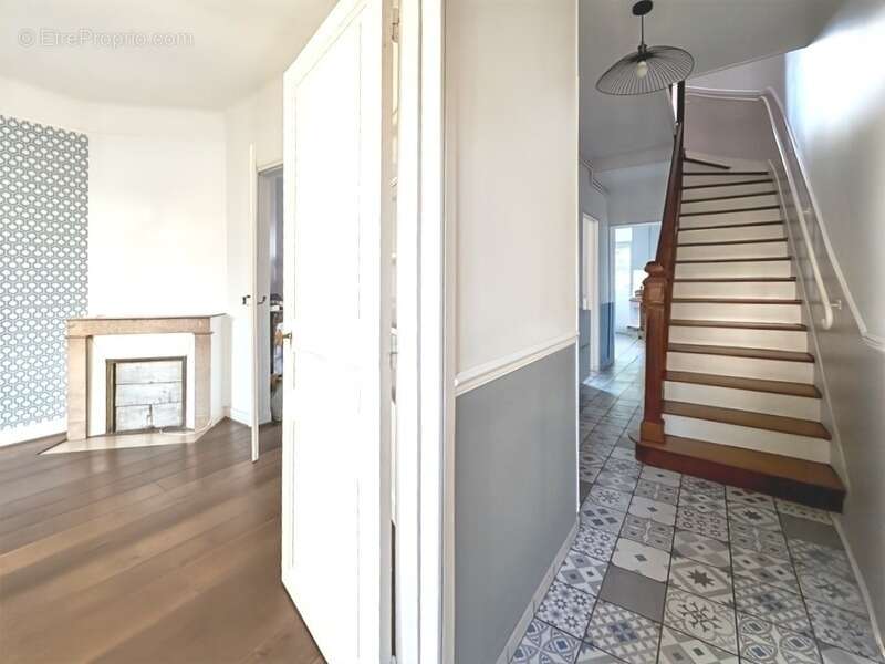 Maison à COLOMBES