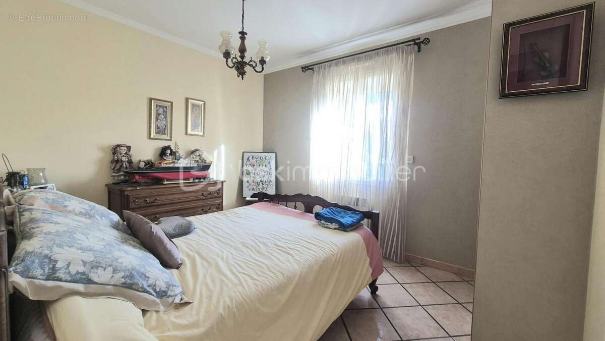 Maison à LA VALETTE-DU-VAR