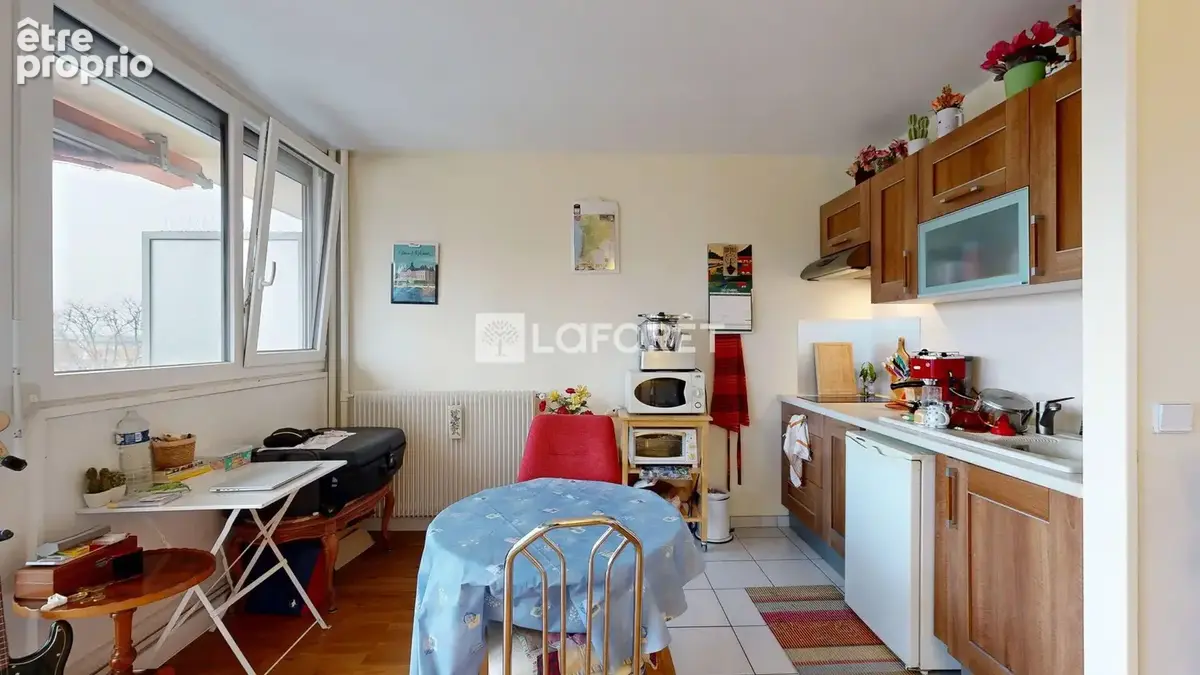 Grand studio balcon - cave - futur metro 15 - photo 7