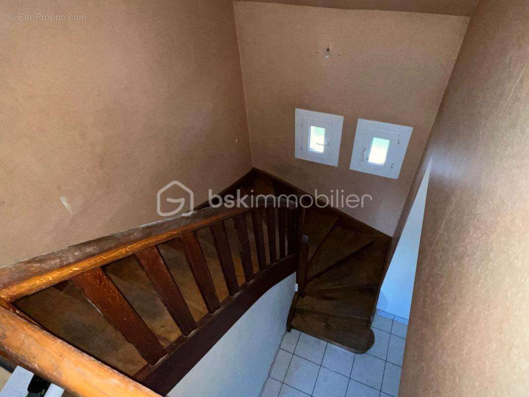 Maison à LA BAZOUGE-DU-DESERT