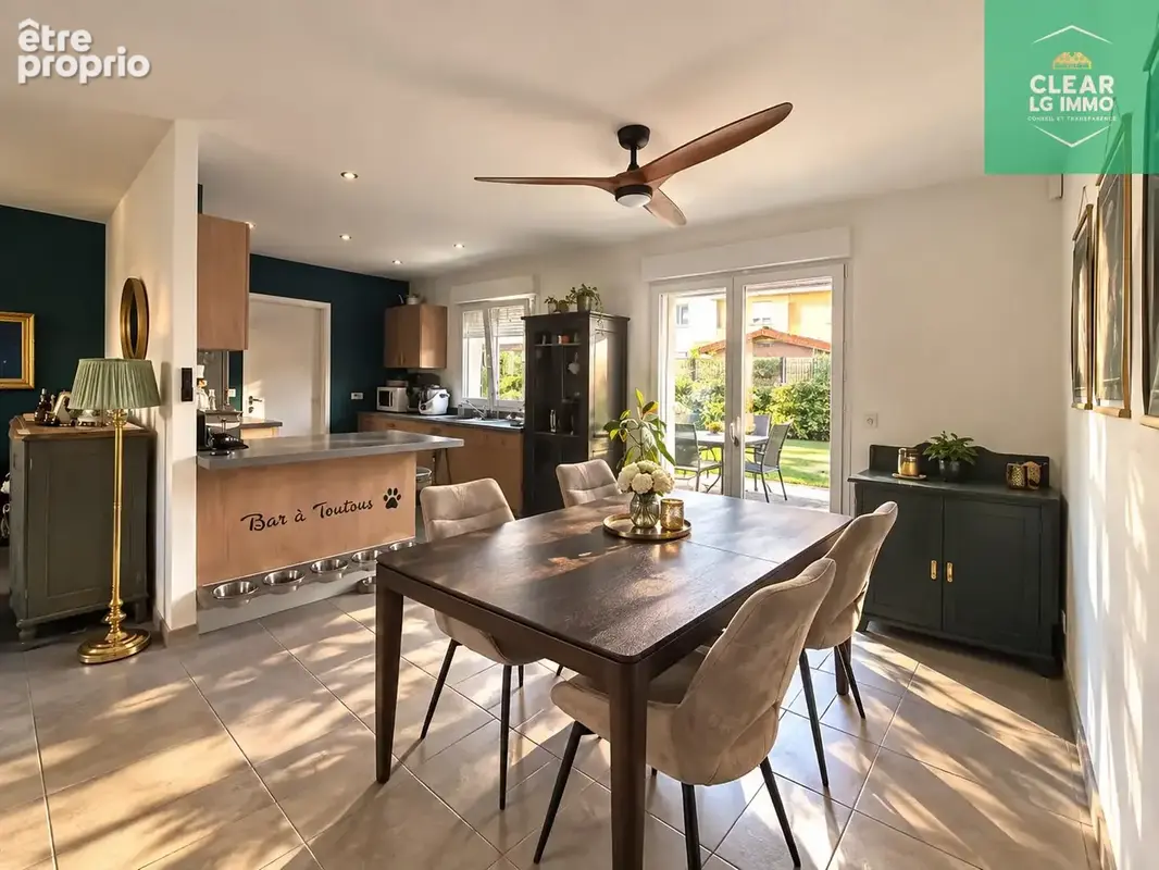 Maison plain-pied moderne proche Saint-Privat-la-Montagne - photo 5
